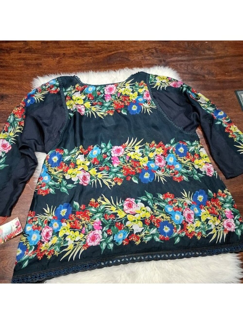 Johnny Was Women Blue Tunic Silk Floral Top Sz 2X - Picture 16 of 16